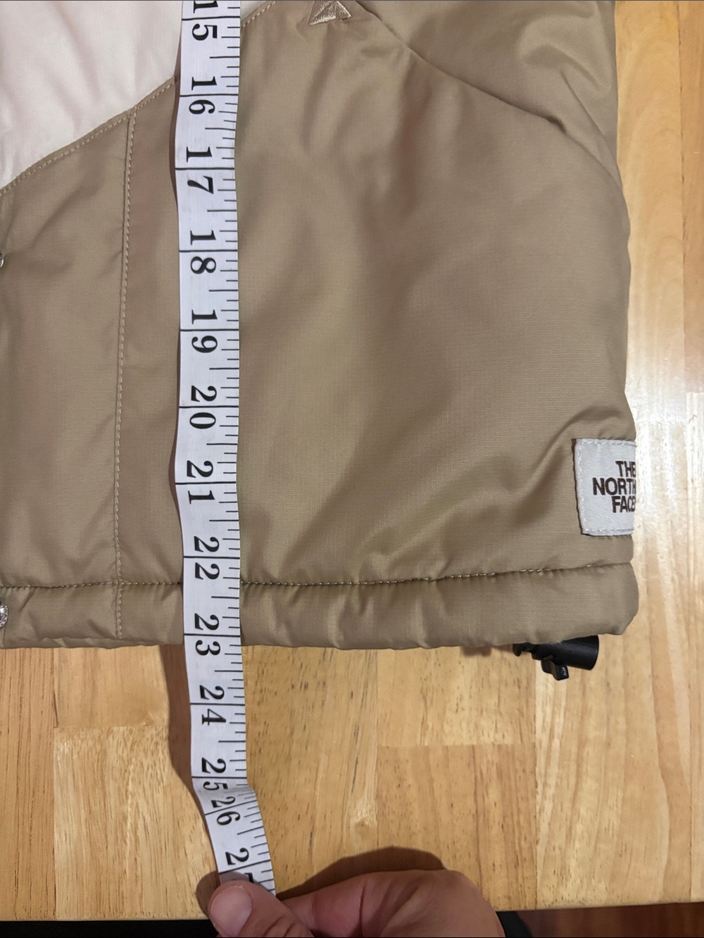 The North Face Women's Tan and Cream Chevron Puffer Vest - Picture 4 of 5